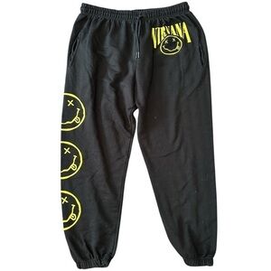 Nirvana Women’s Size L Black Smiley Face Side Pocket Joggers Sweatpants